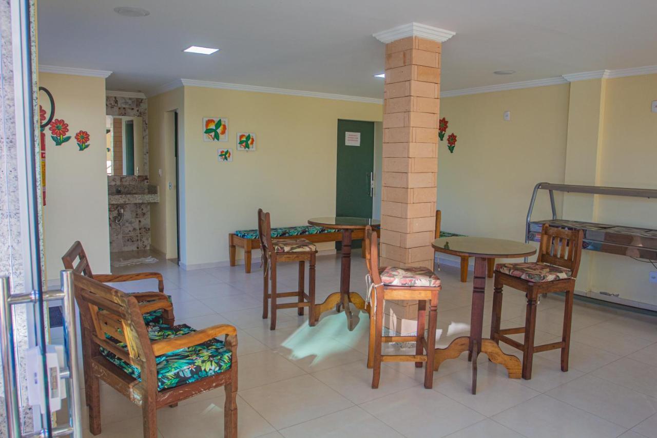 Pousada Palmares Cabo Frio Esterno foto