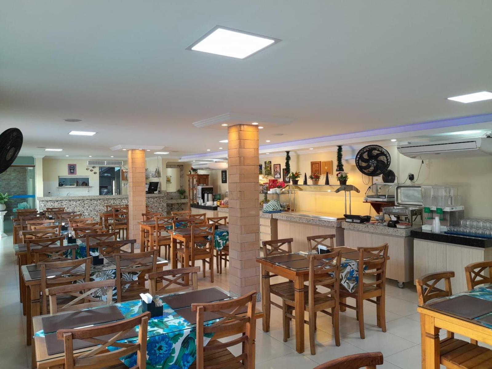 Pousada Palmares Cabo Frio Esterno foto